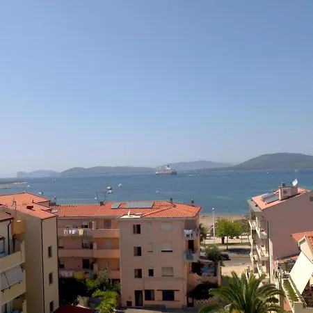 Casa Gabma Mansarda Con Terrazza Vista Mare Vicino